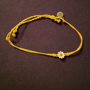 Pura Vida Yellow Daisy Charm Bracelet
